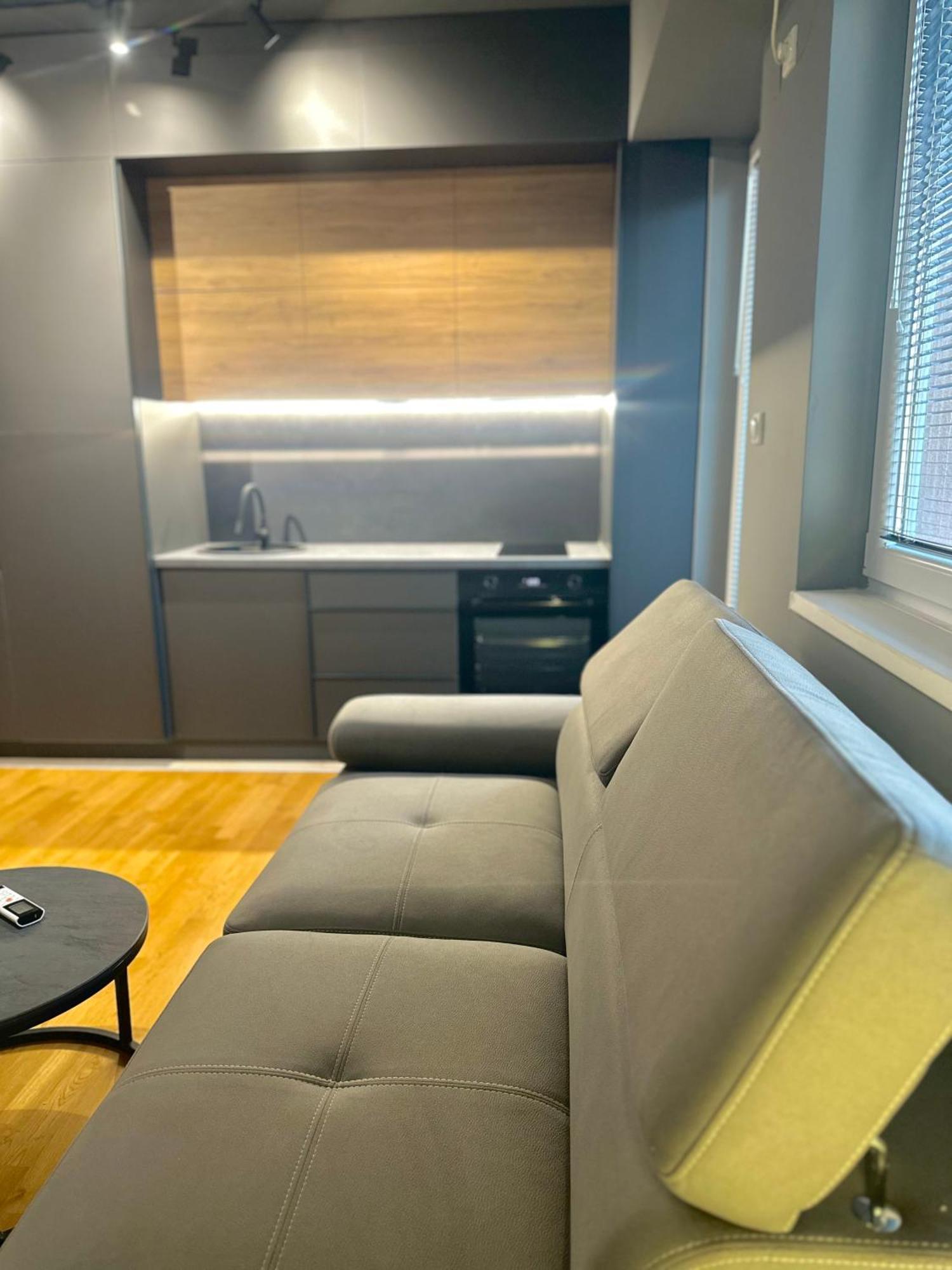Ambe Apartments 비톨라 외부 사진